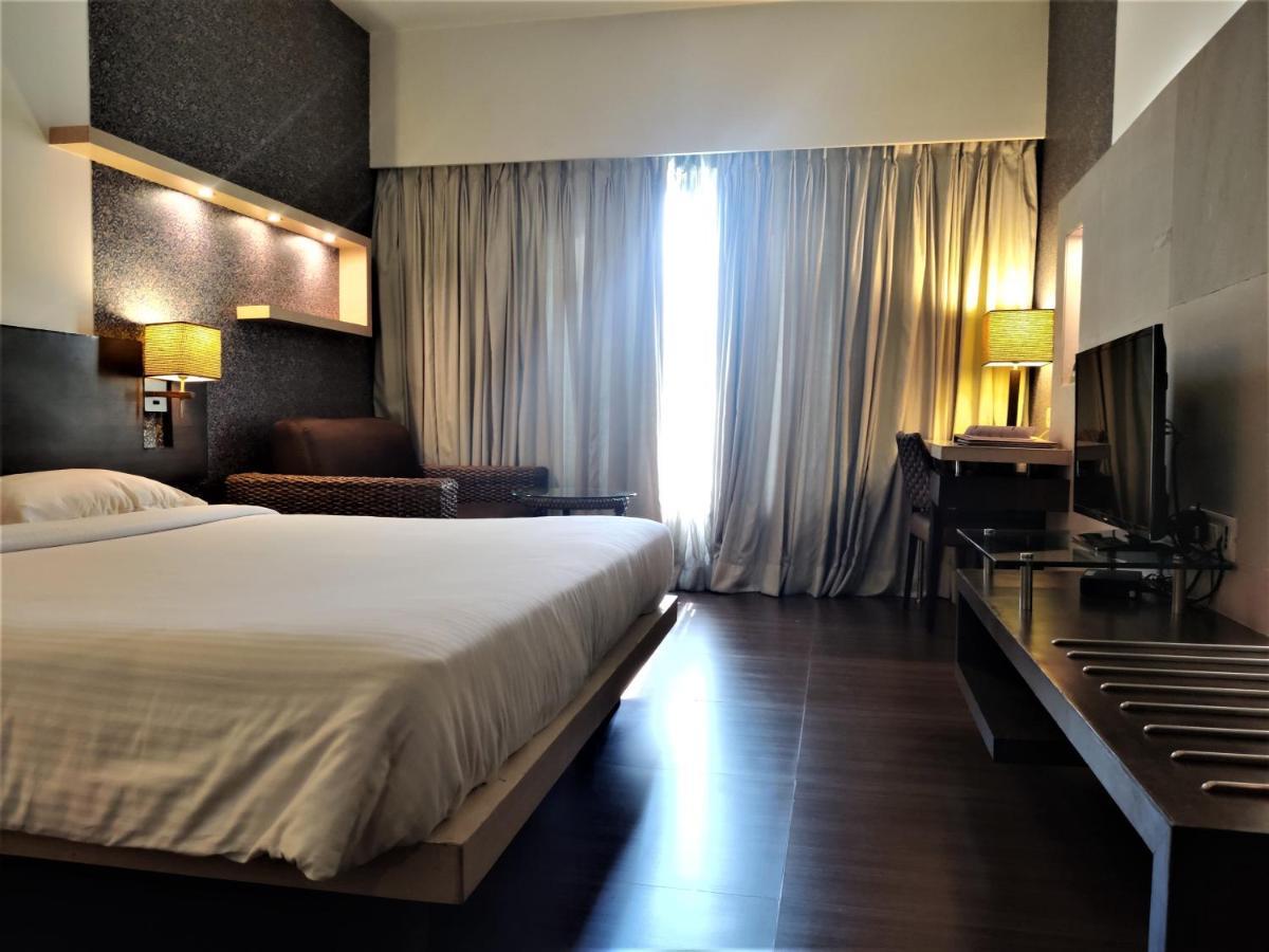Hotel Satkar Residencia Thane Exterior foto