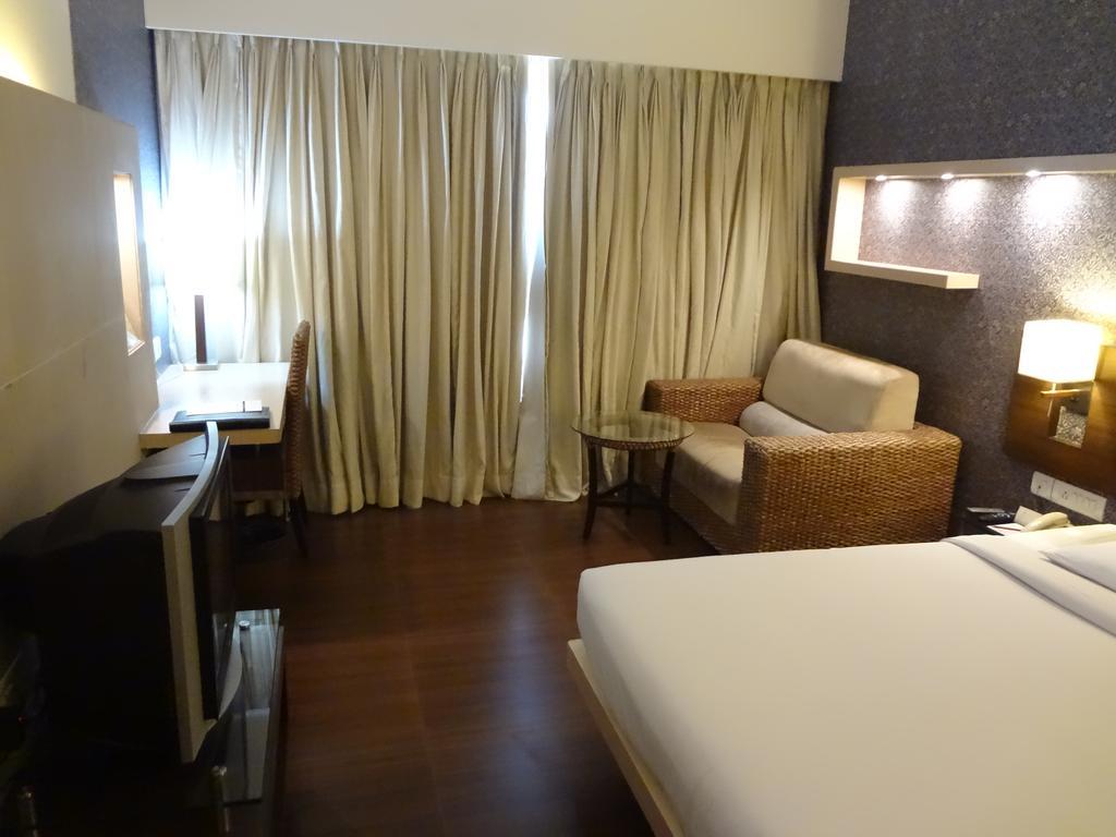 Hotel Satkar Residencia Thane Exterior foto